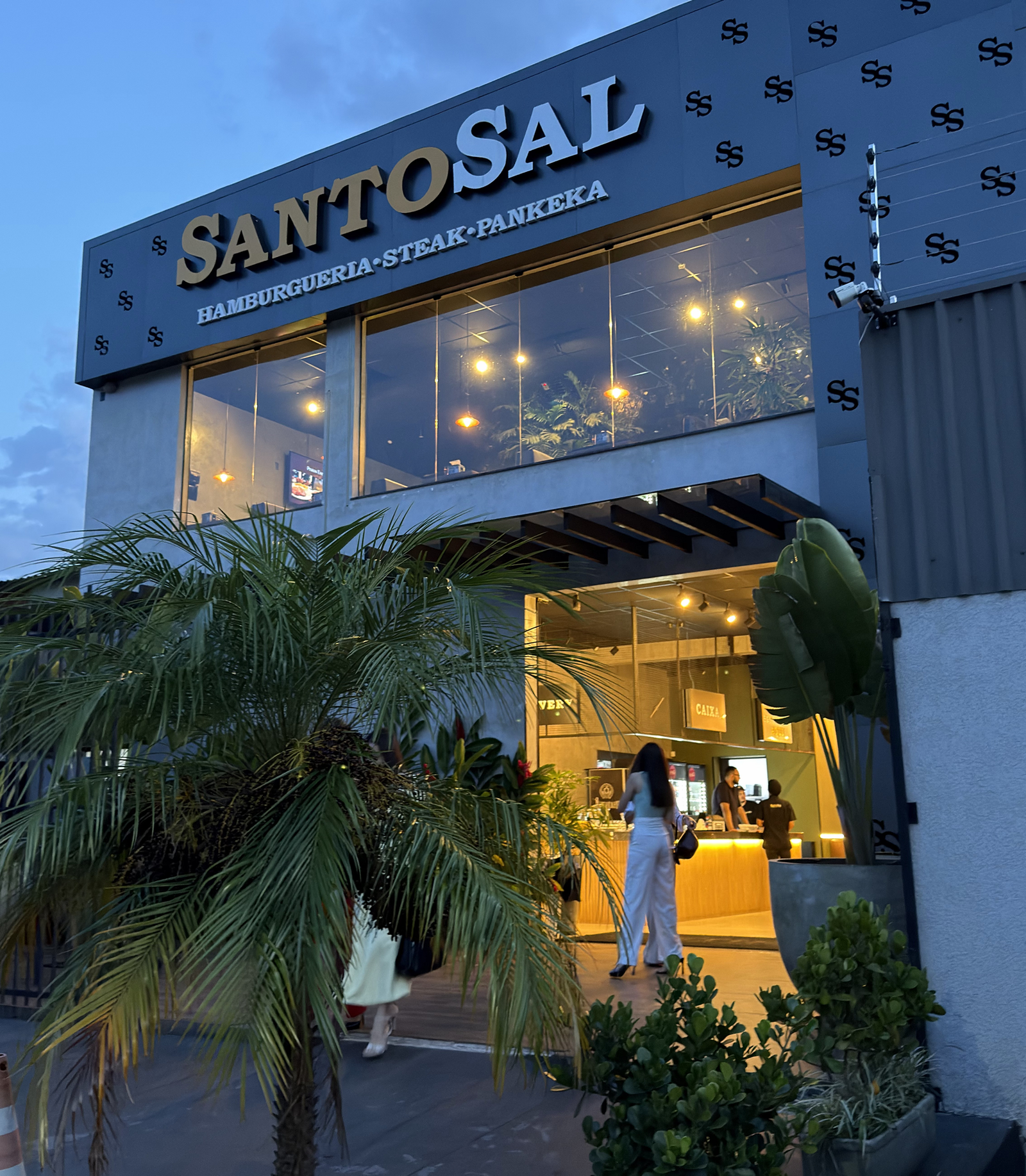 Fachada do Santo Sal